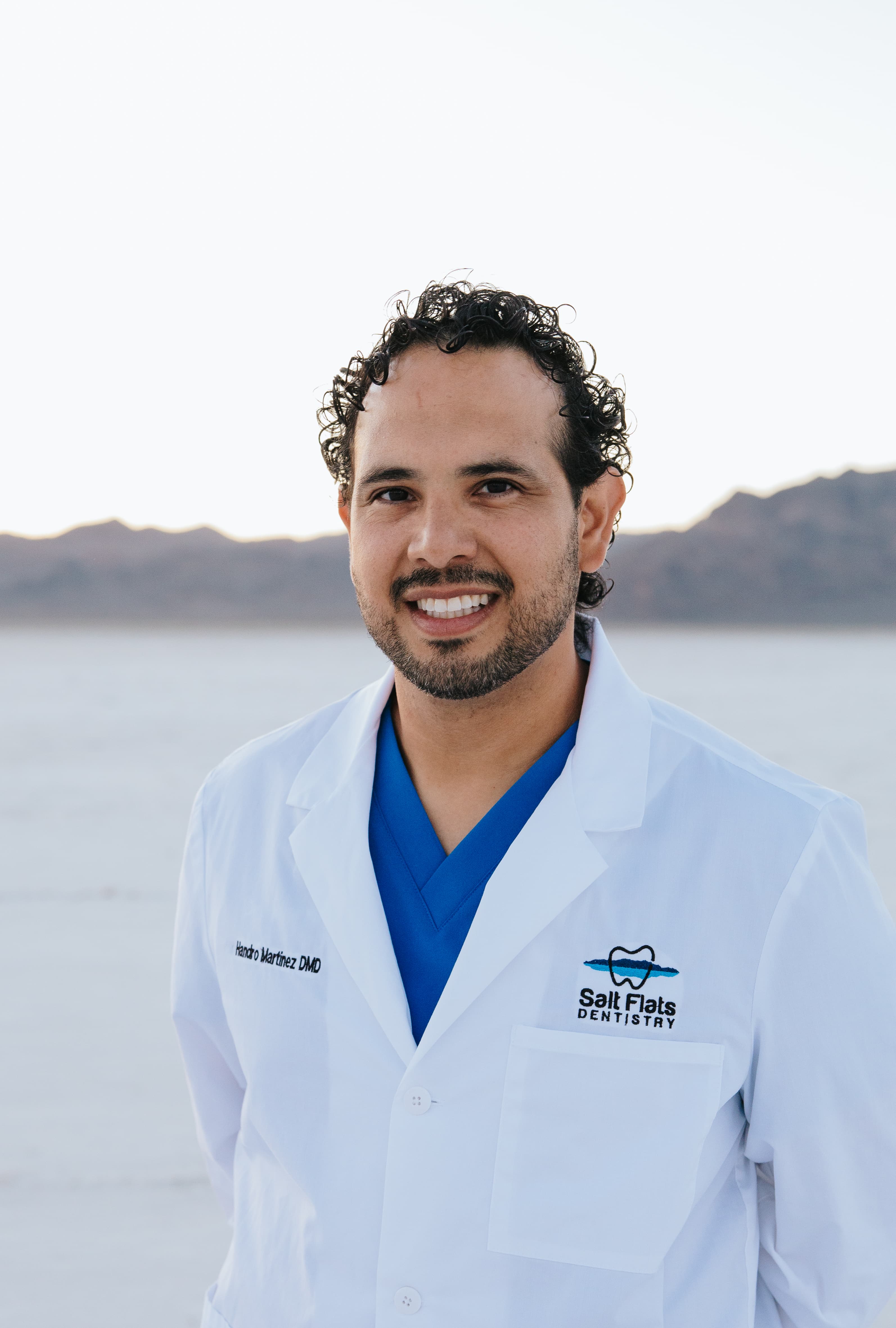 Dr. Handro Martinez